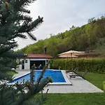 Luka 빌라 *